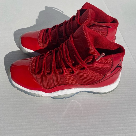 Jordan 11’s| Jordan| Nike | Retro| - Picture 2 of 11